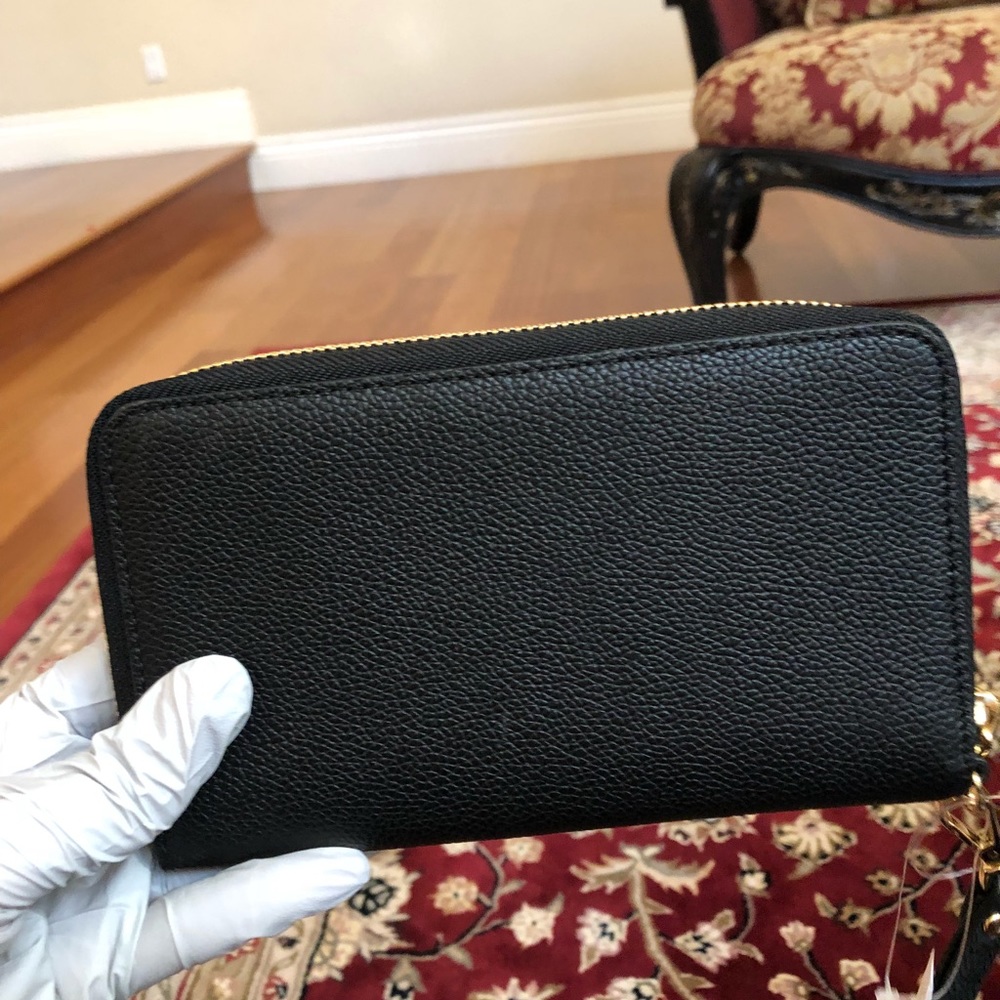 Michael Kors Studded Adele handbag &wallet set - Picture 3 of 8